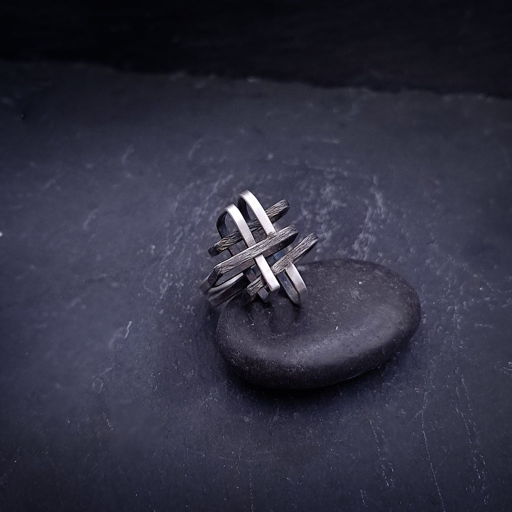 ''Interwoven Paths'' 925 Silver Ring