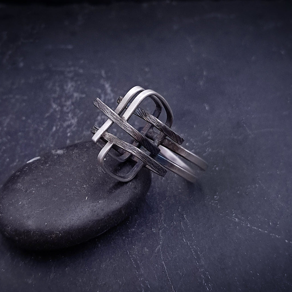 ''Interwoven Paths'' 925 Silver Ring