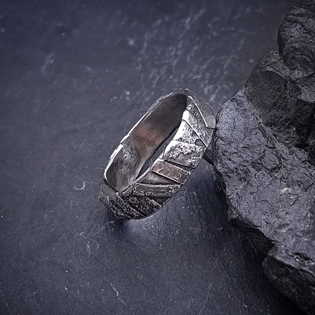 ''Fragment of Earth'' Adjustable Silver 925 Ring