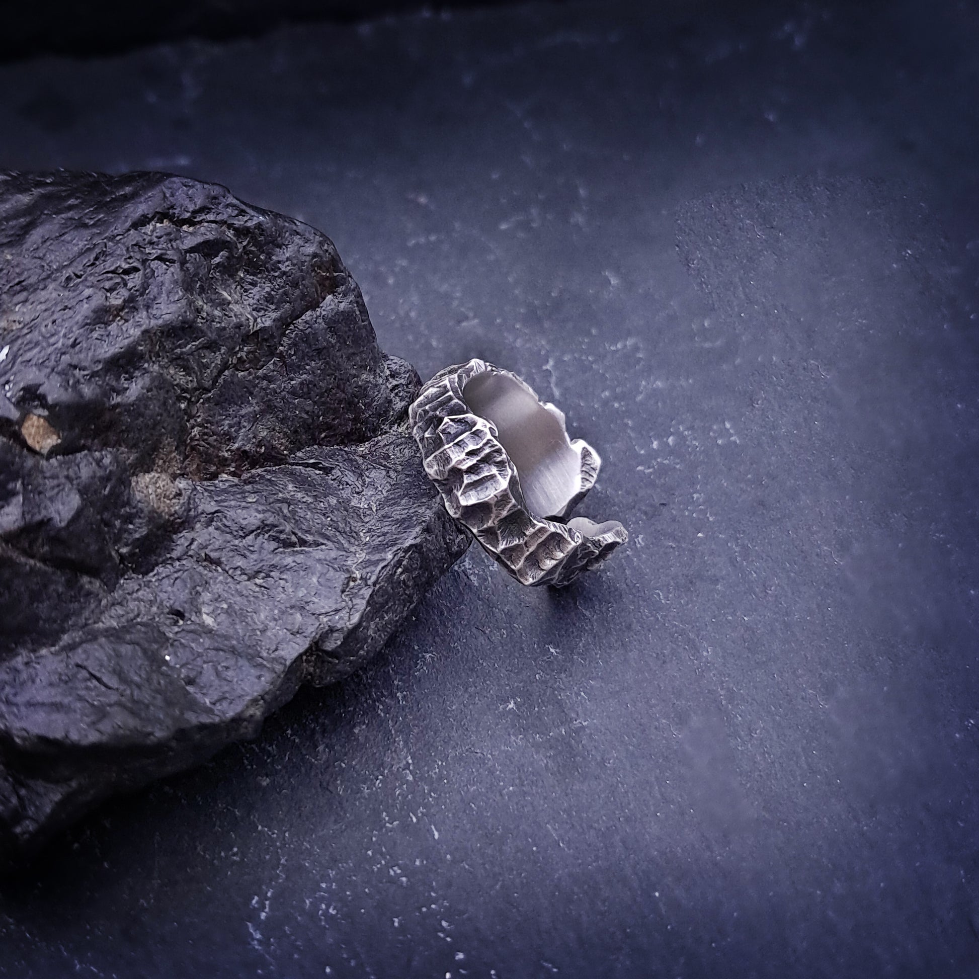 ''Rock'' Adjustable Silver 925 Ring