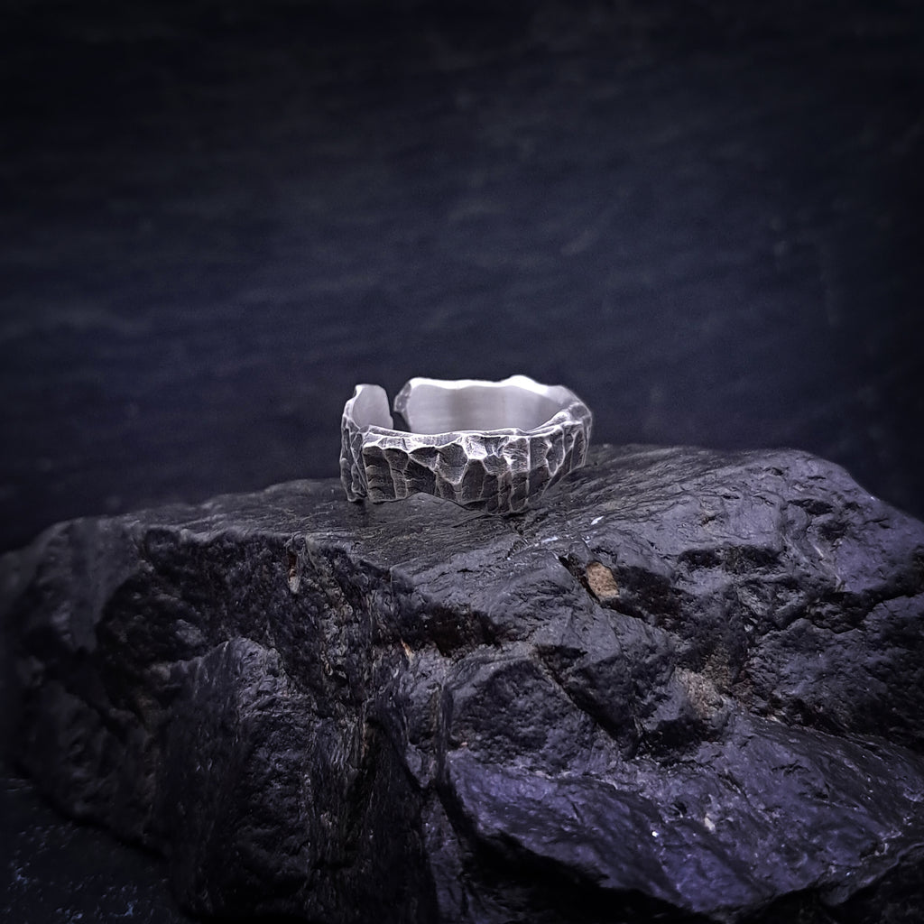 ''Rock'' Adjustable Silver 925 Ring