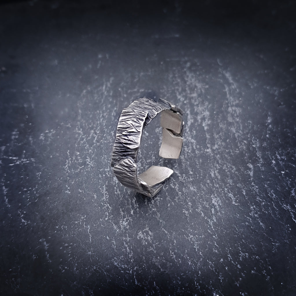 ''Tectonic Flow'' Adjustable 925 Silver Ring
