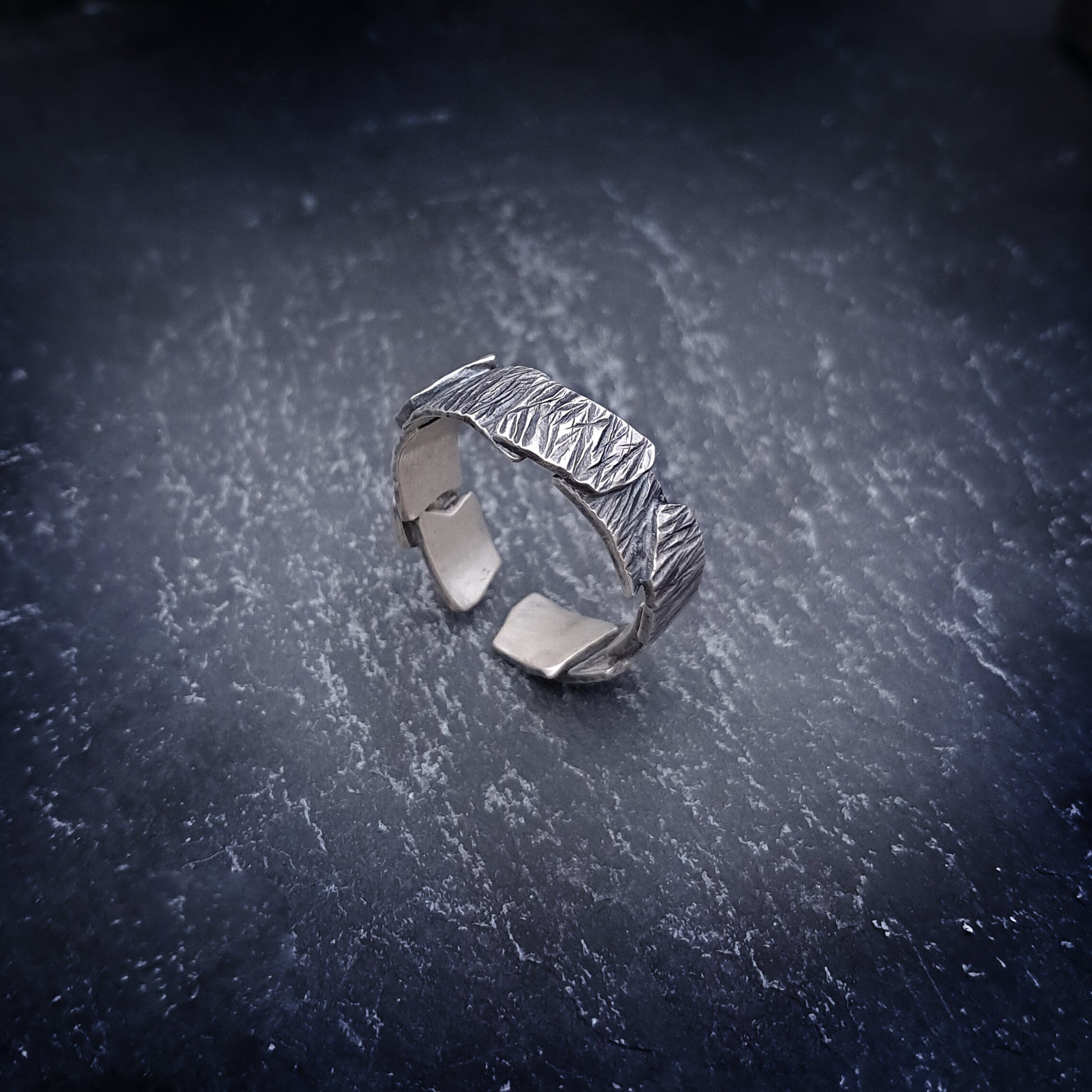 ''Tectonic Flow'' Adjustable 925 Silver Ring