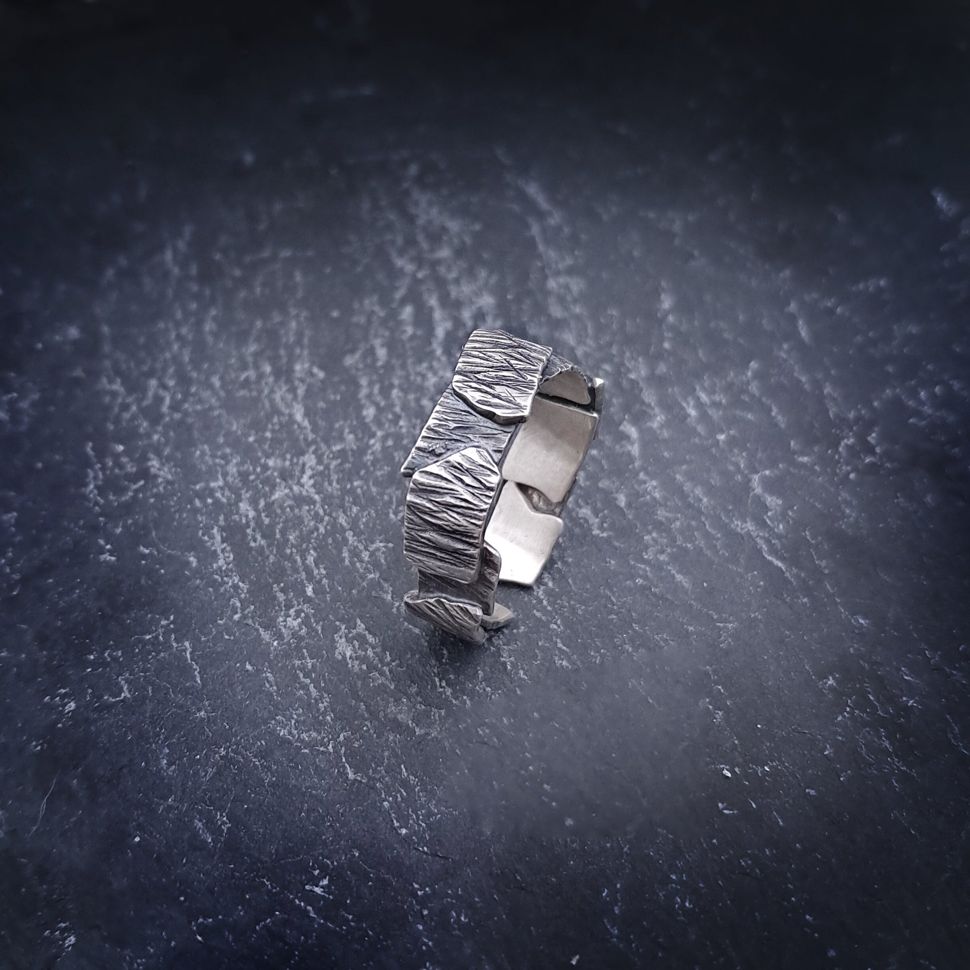 ''Tectonic Flow'' Adjustable 925 Silver Ring