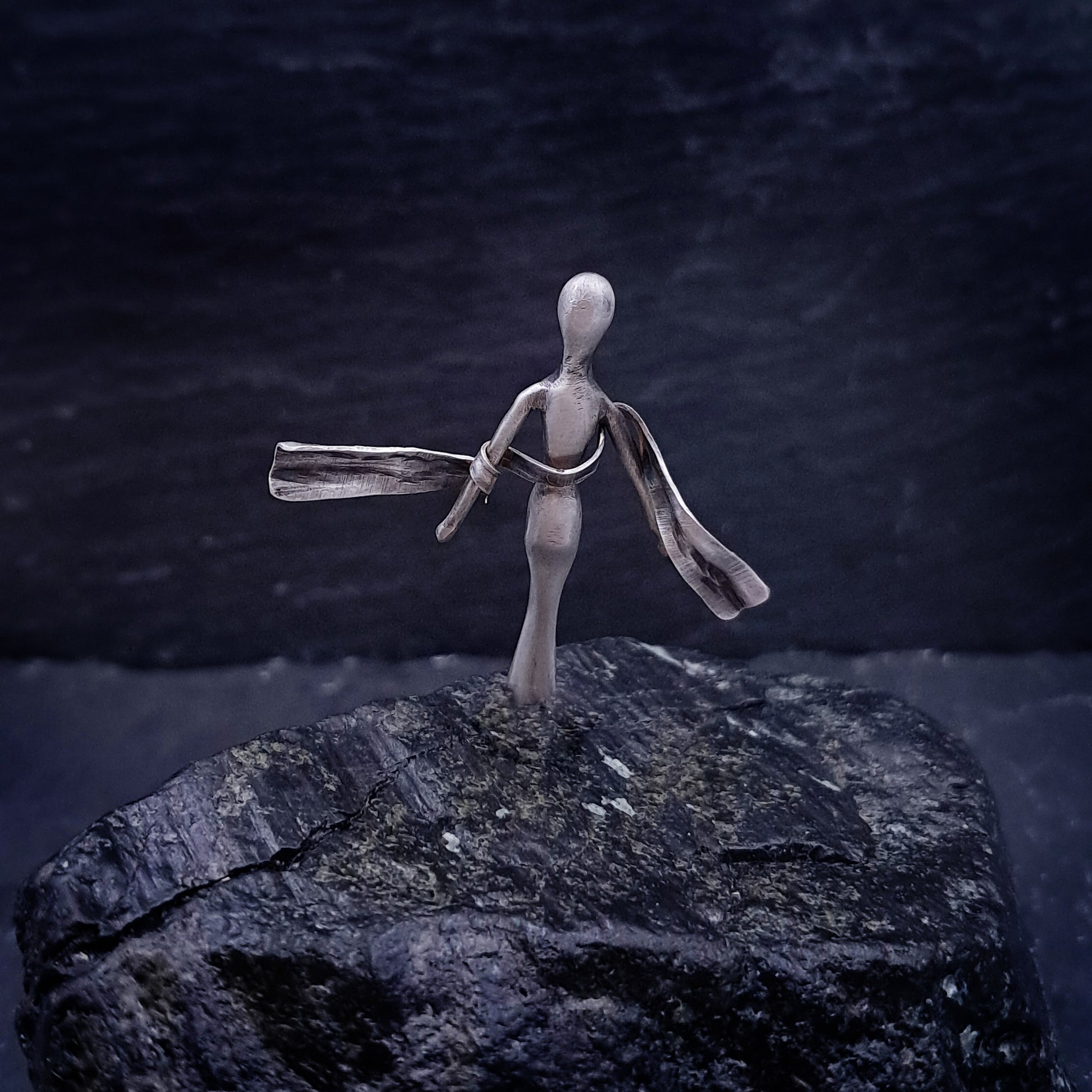 ''The Embrace''  sculptural figure 925 silver