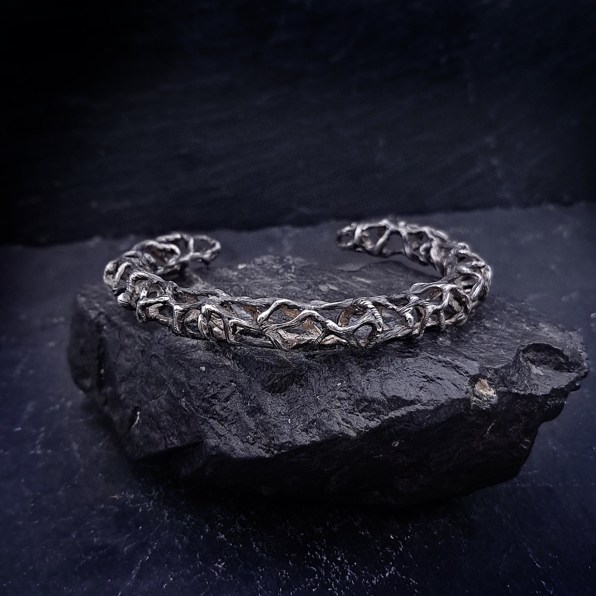 ''Roots'' 925 Silver Cuff Bracelet