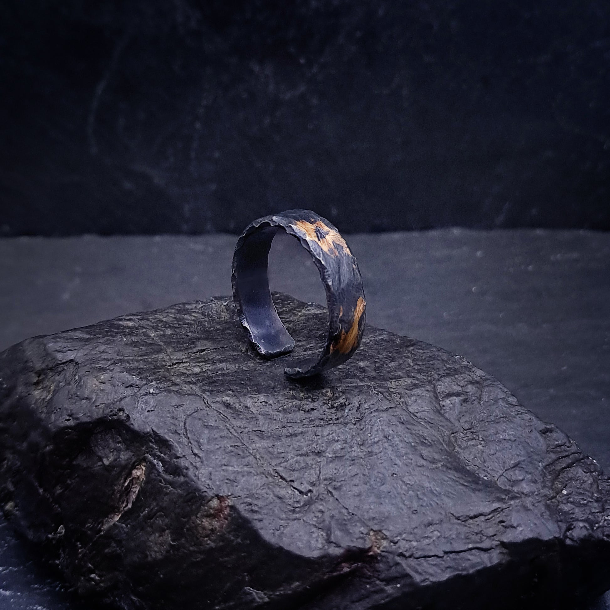 ''Aureate Trace'' Adjustable Silver 925 Ring with Gold Accents
