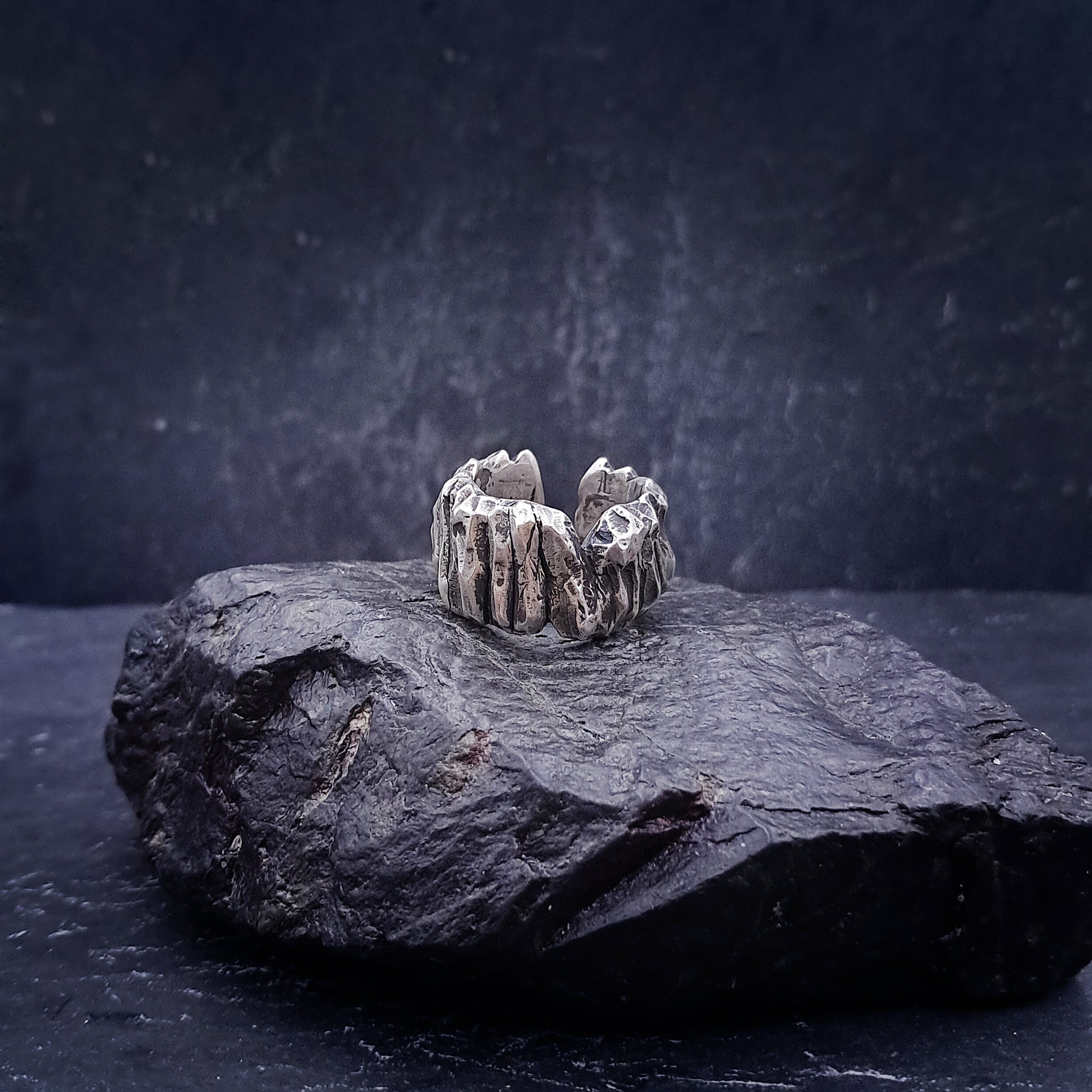 ''Monolith'' Adjustable Silver 925 Ring