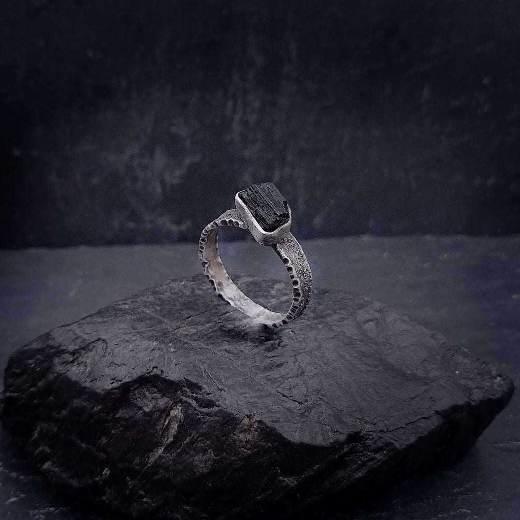 ''Obsidian Stillness'' 925 Silver Ring with Tourmaline