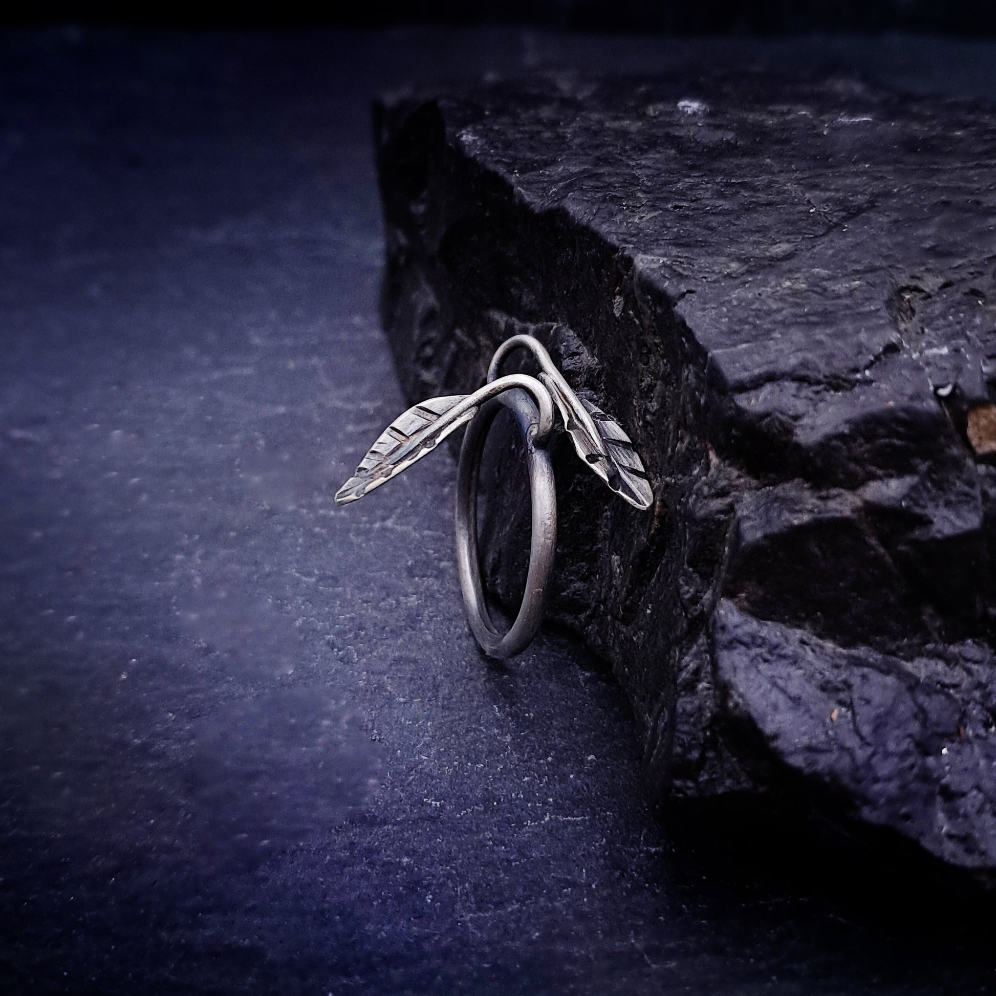 ''Twin leaf'' 925 Silver Ring