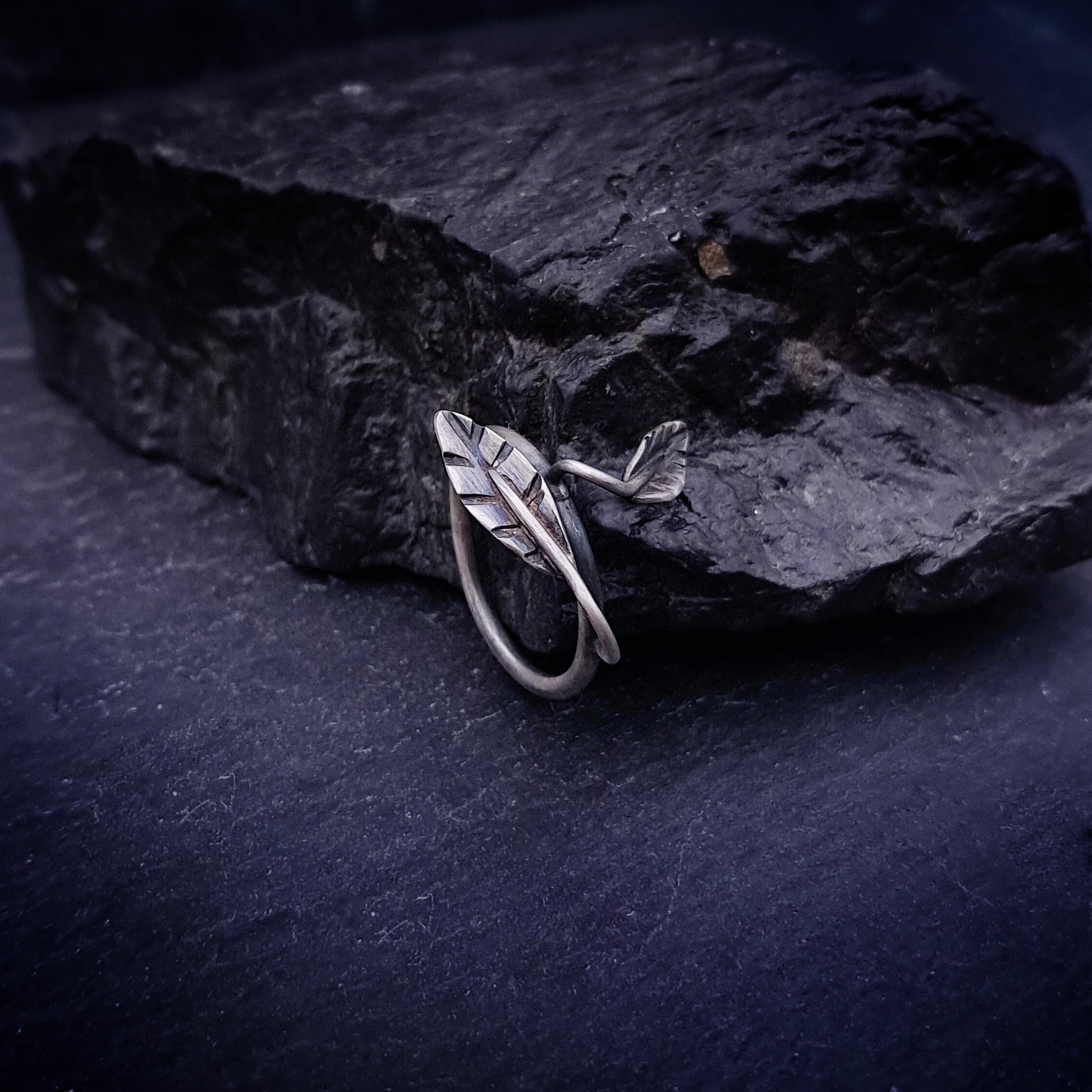 ''Twin leaf'' 925 Silver Ring