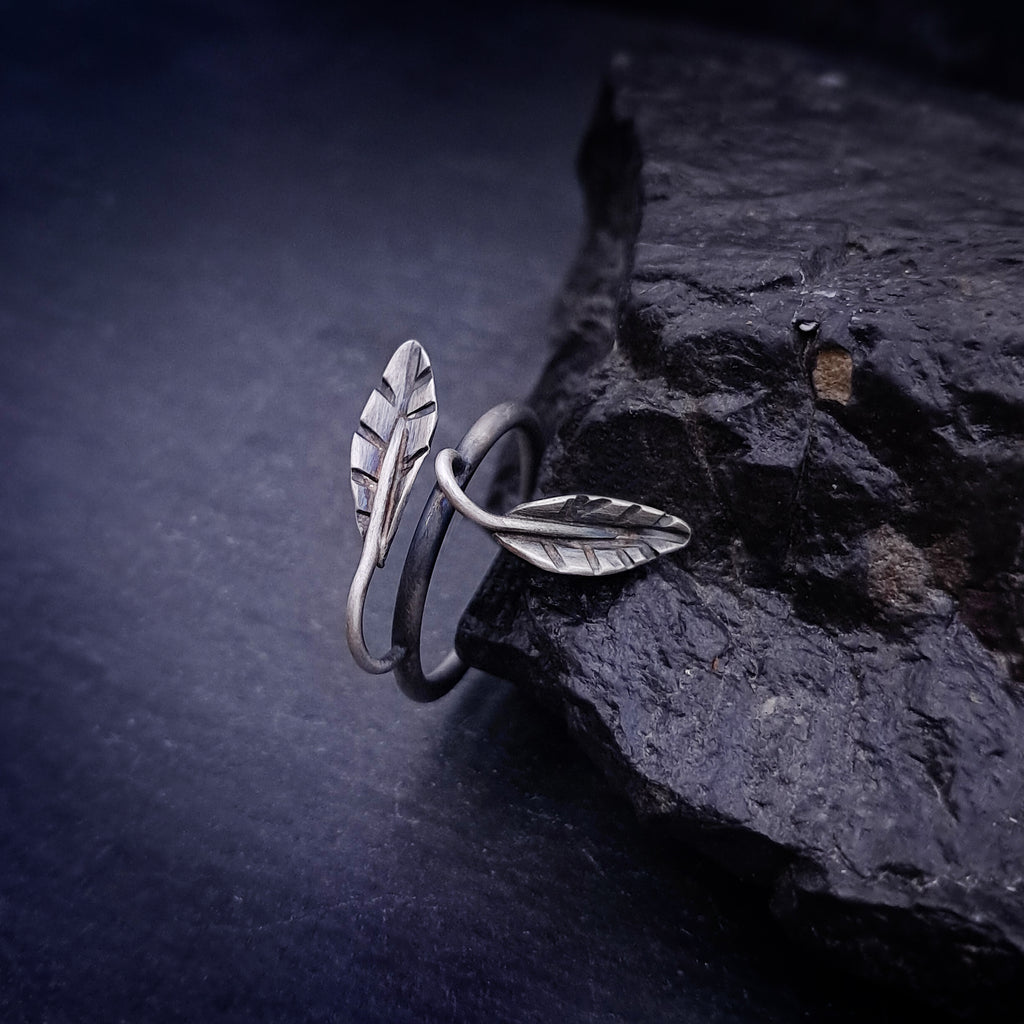 ''Twin leaf'' 925 Silver Ring
