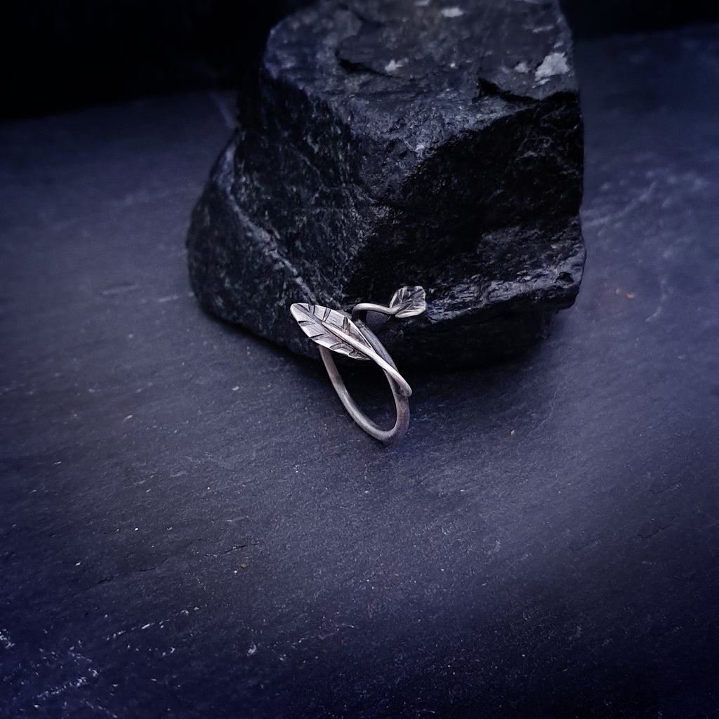 ''Twin leaf'' 925 Silver Ring