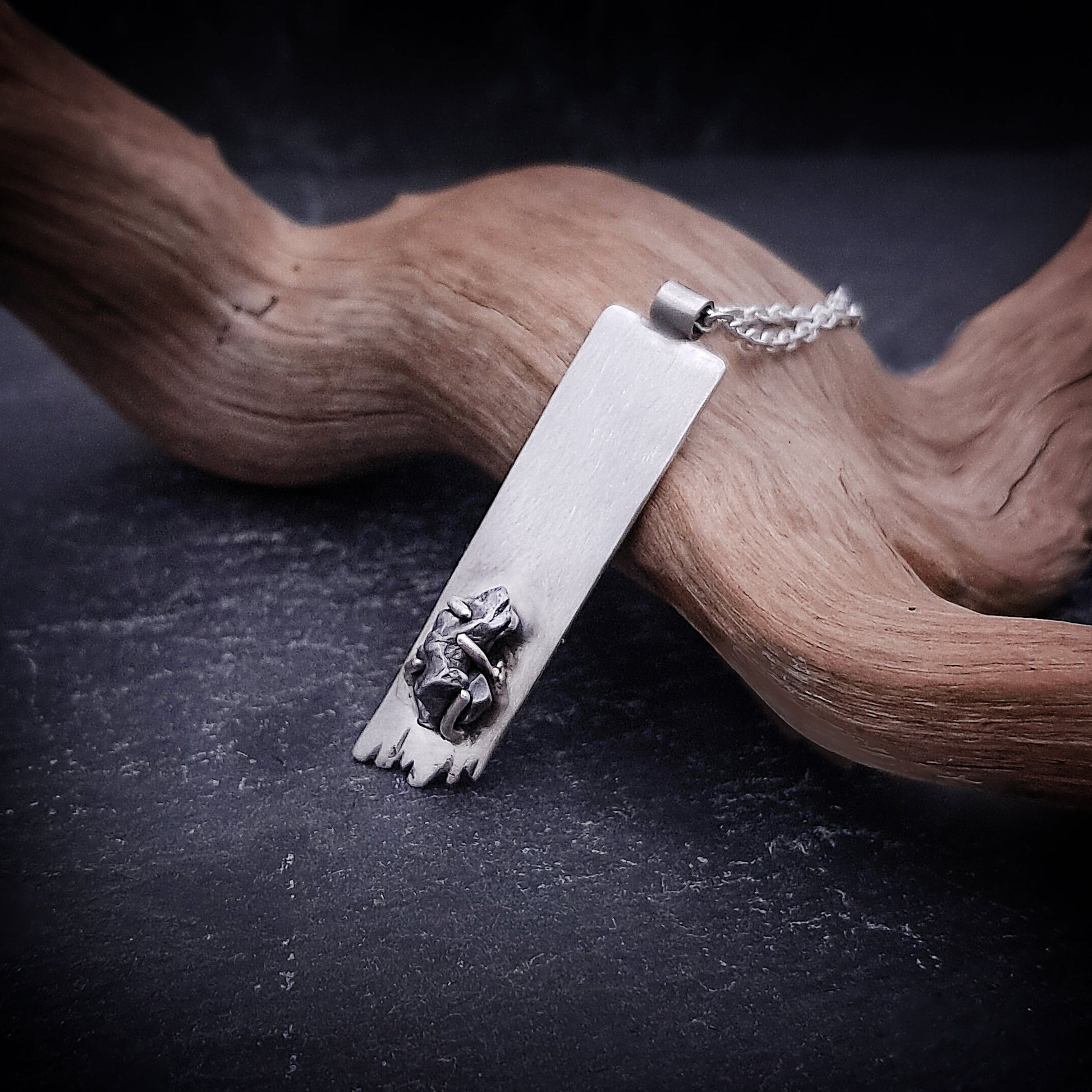 ''Midnight'' 925 Silver Necklace with Meteorite