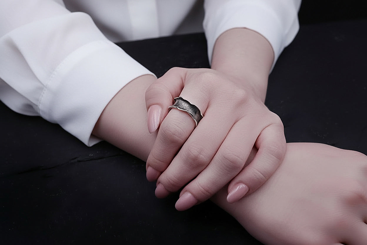 ''Silent Wave'' Adjustable 925 Silver Ring