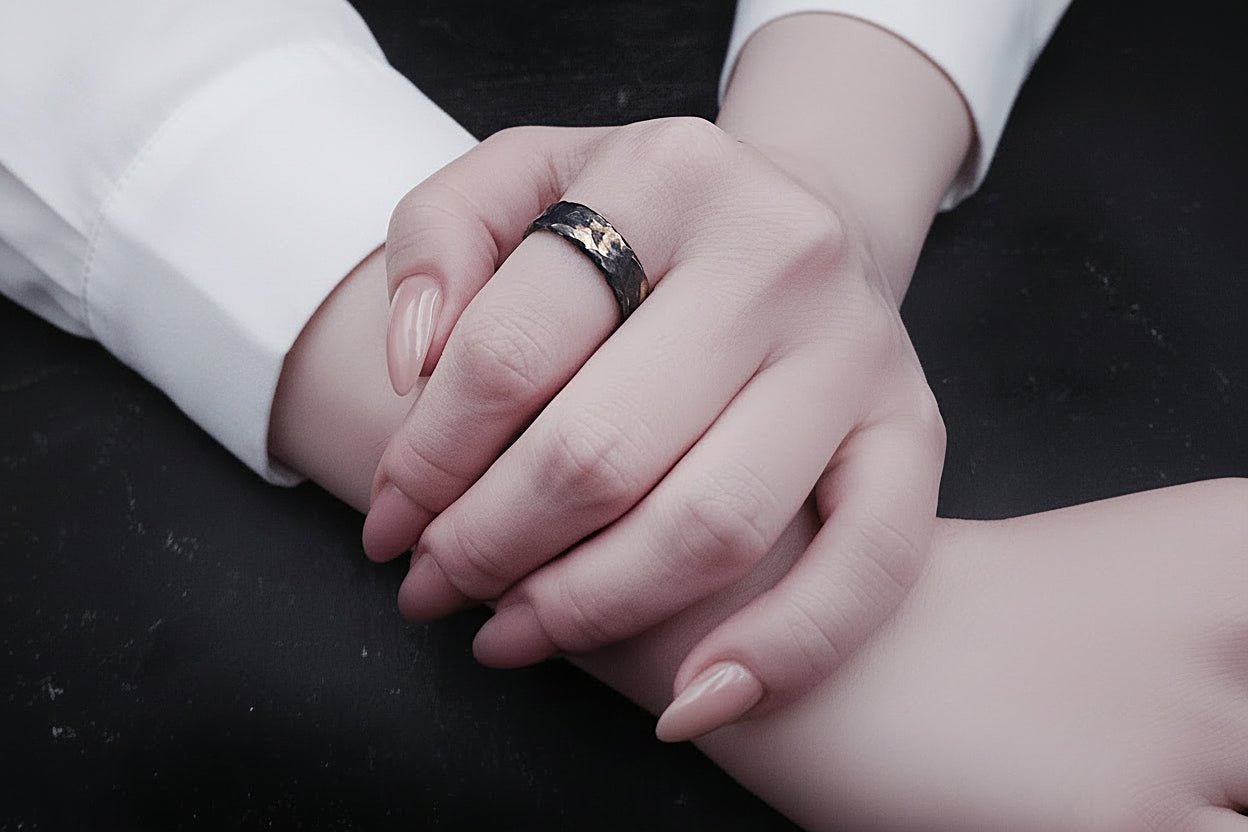 ''Aureate Trace'' Adjustable Silver 925 Ring with Gold Accents