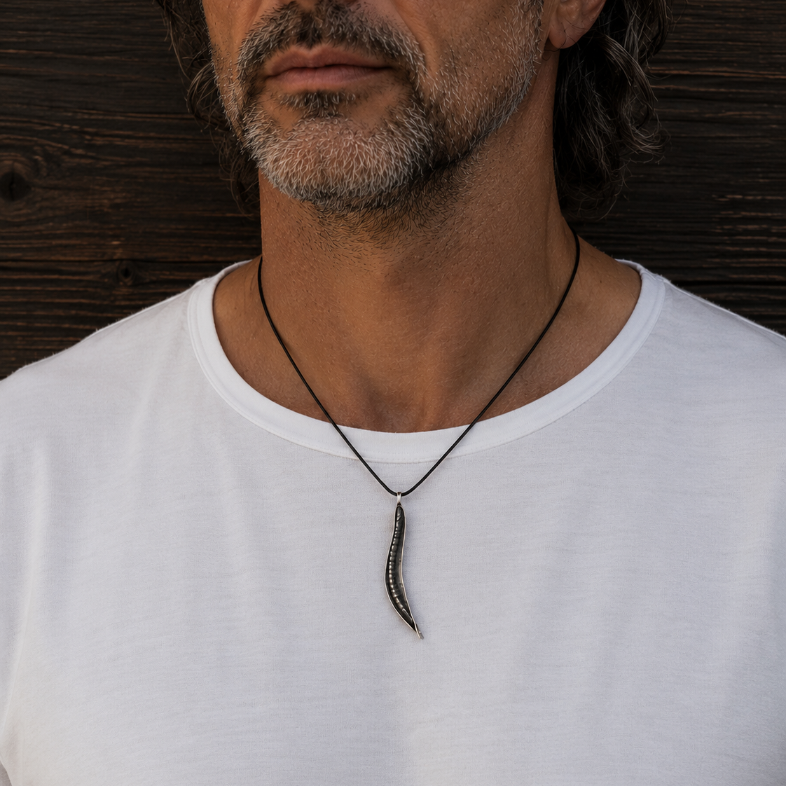 ''Curved'' 999 Silver Necklace
