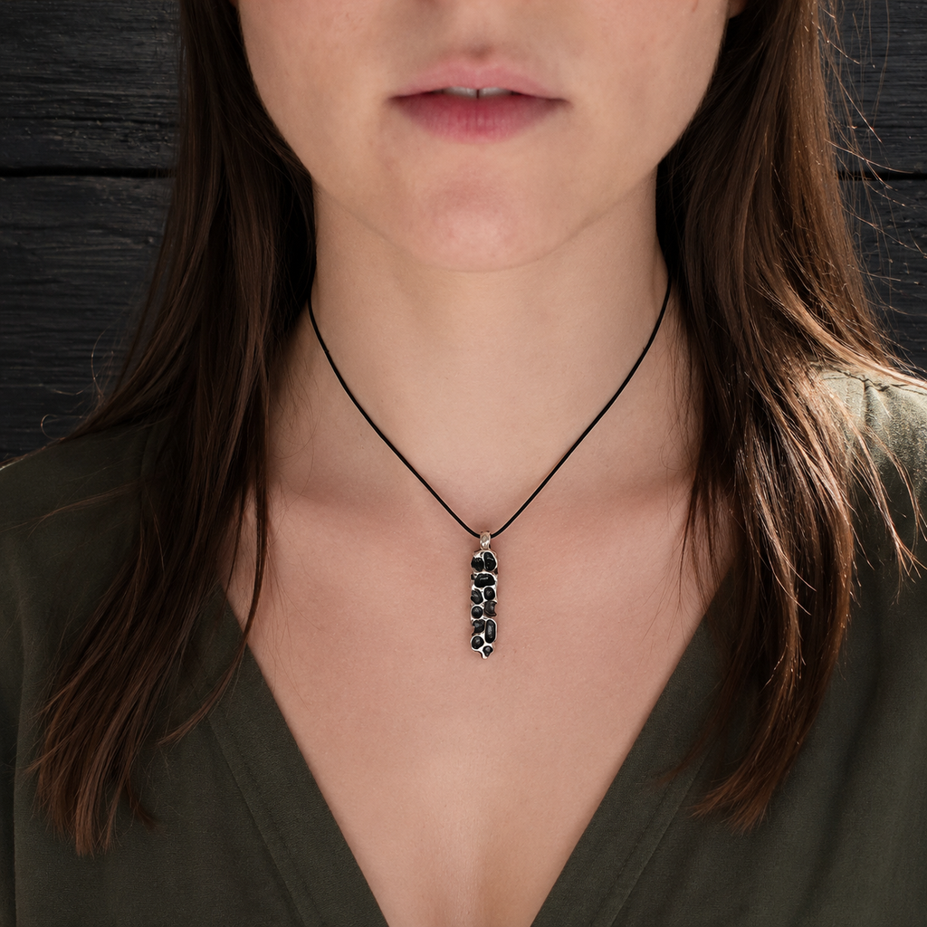 ''Caves'' 925 Silver Necklace